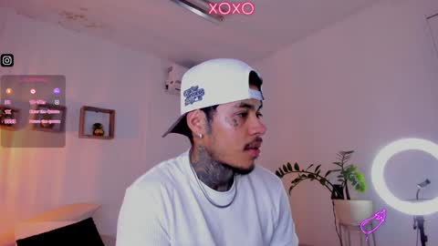 Snapshot of jordansmiith_ chatting on January 26, 2025, 12:48 am Jordan Smith online show from January 26, 2025, 12:48 am