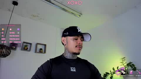 Snapshot of jordansmiith_ chatting on February 3, 2025, 9:07 pm Jordan Smith online show from February 3, 2025, 9:07 pm