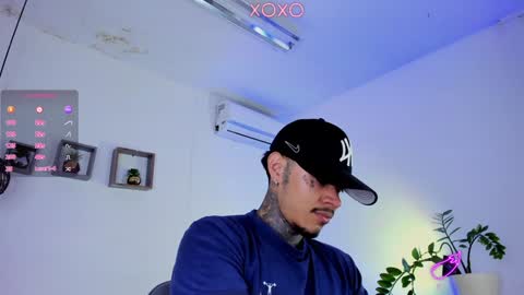 Snapshot of jordansmiith_ chatting on February 4, 2025, 9:10 pm Jordan Smith online show from February 4, 2025, 9:10 pm
