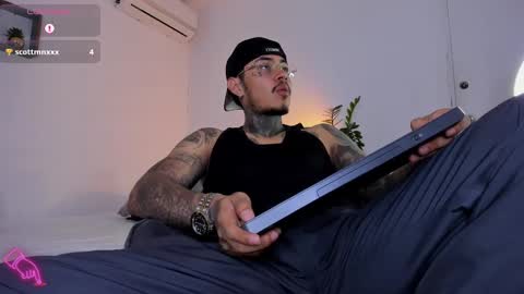 Snapshot of jordansmiith_ chatting on February 20, 2025, 8:47 pm Jordan Smith online show from February 20, 2025, 8:47 pm