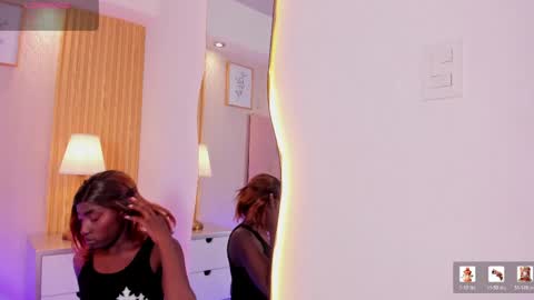 Snapshot of jorinde_sexy chatting on May 22, 2026, 5:03 am jorinde sexy online show from May 22, 2026, 5:03 am