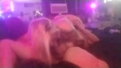 Joey  Amy online show from October 28, 2025, 4:09 pm