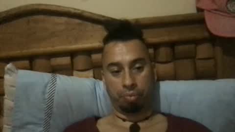 jose1234563 online show from December 30, 2024, 7:48 am