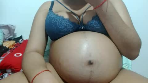 jose y carolina online show from February 12, 2025, 2:35 am