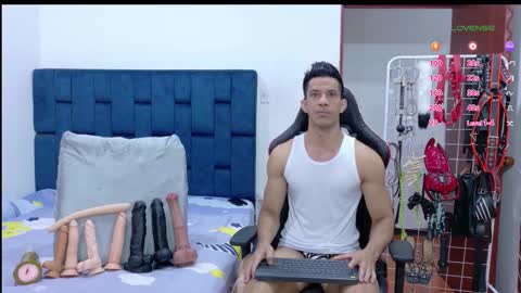 Snapshot of jose_rumbero91 chatting on February 19, 2026, 12:01 pm jose_rumbero91 online show from February 19, 2026, 12:01 pm