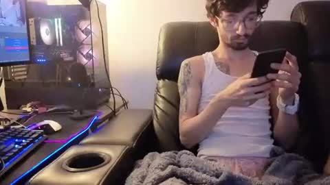 Snapshot of josefturner1 chatting on June 13, 2026, 7:39 am Josef online show from June 13, 2026, 7:39 am