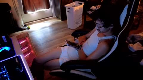 Snapshot of josefturner1 chatting on July 18, 2026, 10:46 pm Josef online show from July 18, 2026, 10:46 pm