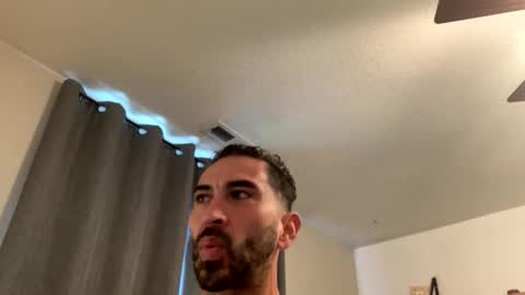 Snapshot of josemcmin chatting on April 13, 2026, 6:02 pm josemcmin online show from April 13, 2026, 6:02 pm