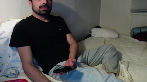 josephs1990 online show from January 3, 2025, 2:32 am