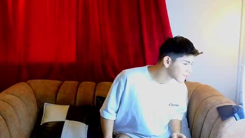 JOSETH ARIAZ online show from April 24, 2026, 11:45 am