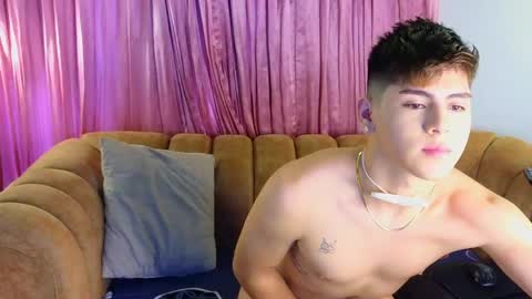 JOSETH ARIAZ online show from April 30, 2026, 11:38 am