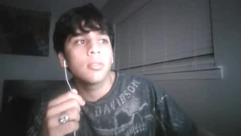 Snapshot of josh372060 chatting on June 11, 2026, 2:33 am josh372060 online show from June 11, 2026, 2:33 am