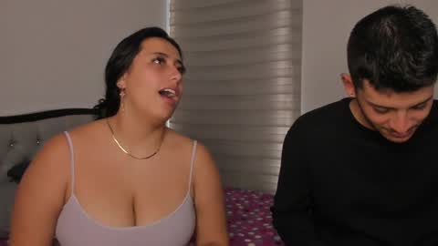 Snapshot of josh_and_dilany chatting on January 21, 2025, 12:50 pm Dilany Josh online show from January 21, 2025, 12:50 pm