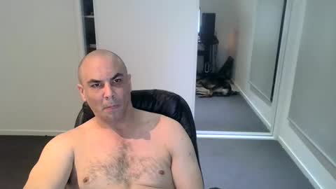 Snapshot of josh_aus333 chatting on October 15, 2025, 12:27 pm josh_aus333 online show from October 15, 2025, 12:27 pm