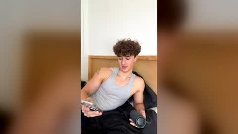 Snapshot of joshhcambridge chatting on July 6, 2026, 9:06 am joshhcambridge online show from July 6, 2026, 9:06 am