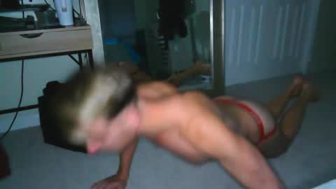 Snapshot of joshjordanxx chatting on November 11, 2025, 11:43 am Josh Jordan online show from November 11, 2025, 11:43 am