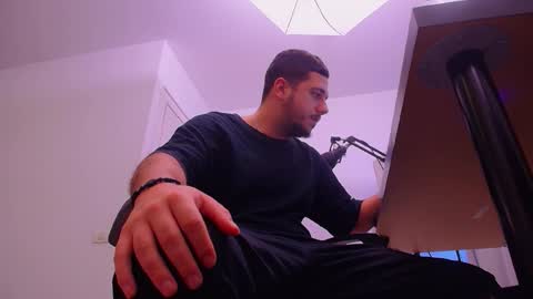 Snapshot of joshknights chatting on October 23, 2025, 4:56 am JoshKnight online show from October 23, 2025, 4:56 am