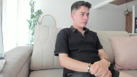 Snapshot of joshonair chatting on May 25, 2026, 4:35 pm Josh online show from May 25, 2026, 4:35 pm