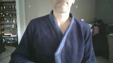 joshua154197 online show from April 2, 2026, 10:35 am