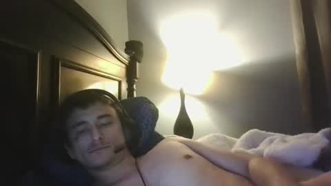 joshuamadeit123 online show from June 16, 2026, 4:37 am
