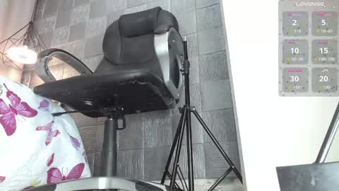 Snapshot of jossivibes chatting on June 3, 2026, 2:33 pm jossivibes online show from June 3, 2026, 2:33 pm