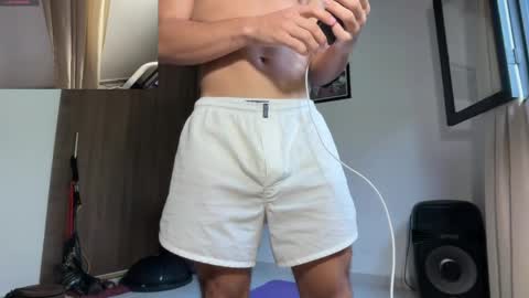 Im Jouliano online show from March 27, 2026, 10:09 pm