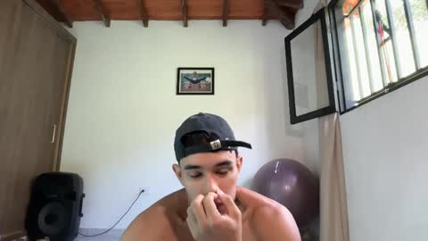 Snapshot of joulianogreco1 chatting on April 19, 2026, 3:11 pm Im Jouliano online show from April 19, 2026, 3:11 pm