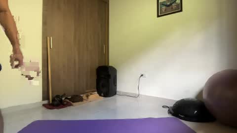 Snapshot of joulianogreco1 chatting on May 5, 2026, 3:09 pm Im Jouliano online show from May 5, 2026, 3:09 pm