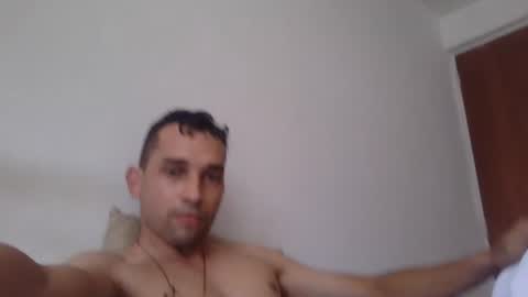 Snapshot of jovenvergonguapo09 chatting on June 14, 2026, 3:58 pm Van Helsing online show from June 14, 2026, 3:58 pm