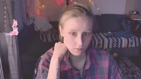 joy_keys online show from February 13, 2025, 7:52 pm