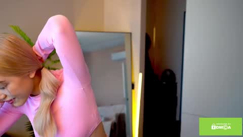 joybunny online show from March 8, 2025, 8:22 am