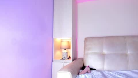 joyceblake online show from October 1, 2025, 4:40 am