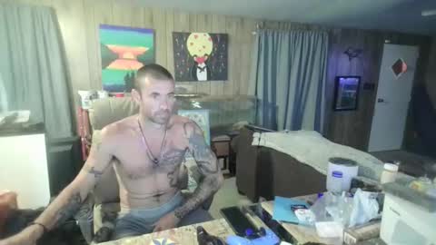 Snapshot of jrizzle1111 chatting on April 26, 2026, 10:57 am jrizzle1111 online show from April 26, 2026, 10:57 am