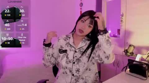 Ju Kyung online show from November 27, 2025, 8:27 am