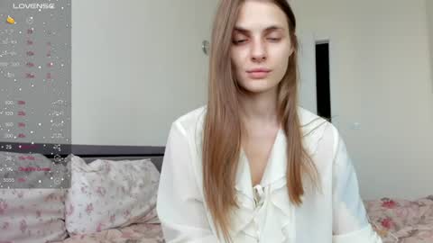Julia and Julia online show from July 13, 2026, 12:52 pm
