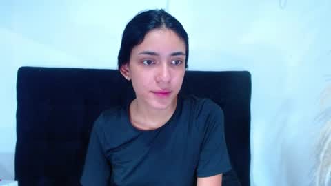 Snapshot of juan_and_luciana chatting on June 19, 2026, 12:09 pm online show from June 19, 2026, 12:09 pm