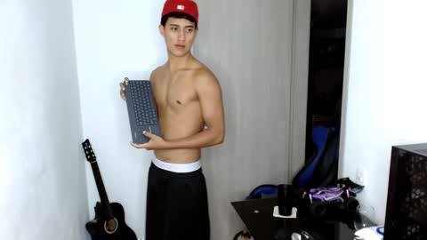 Snapshot of juan_da01 chatting on February 11, 2025, 4:22 am JuanDa online show from February 11, 2025, 4:22 am