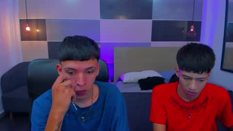 Snapshot of juan_nd_steven chatting on January 11, 2025, 7:28 am JuanSteven online show from January 11, 2025, 7:28 am