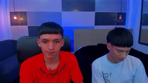 Snapshot of juan_nd_steven chatting on January 17, 2025, 7:51 am JuanSteven online show from January 17, 2025, 7:51 am