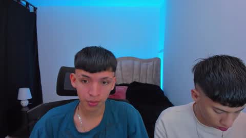Snapshot of juan_nd_steven chatting on September 14, 2025, 12:59 pm JuanSteven online show from September 14, 2025, 12:59 pm
