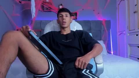 Juan online show from October 18, 2025, 12:39 pm
