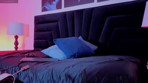 juancamilo66_ online show from February 12, 2026, 2:17 am