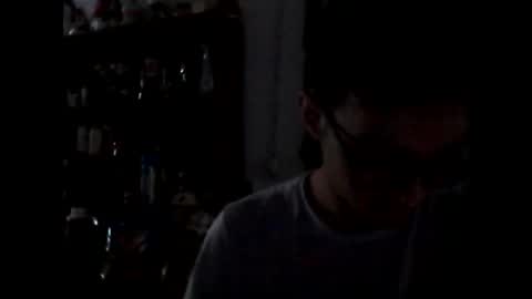 Snapshot of juanesan chatting on February 19, 2025, 12:00 pm Juanesan CaballeroSolitario online show from February 19, 2025, 12:00 pm