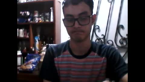 Snapshot of juanesan chatting on February 25, 2025, 12:34 pm Juanesan CaballeroSolitario online show from February 25, 2025, 12:34 pm