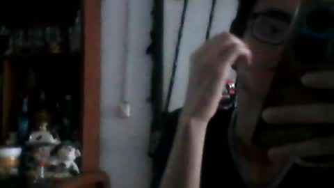 Snapshot of juanesan chatting on July 2, 2026, 2:45 pm Juanesan CaballeroSolitario online show from July 2, 2026, 2:45 pm