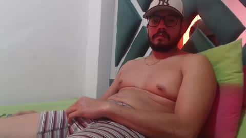 juanfe_style online show from September 8, 2025, 6:18 pm