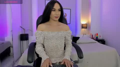 juanita__acosta online show from March 17, 2026, 9:51 pm