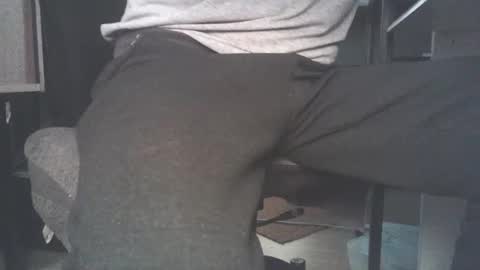 Snapshot of juanitou chatting on May 26, 2026, 8:43 am frenchchouchou online show from May 26, 2026, 8:43 am