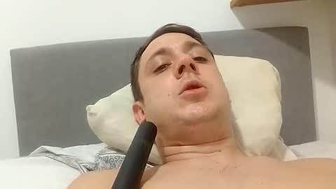 Snapshot of juanmapapiirico chatting on September 16, 2025, 2:34 am JuanmaSEX online show from September 16, 2025, 2:34 am