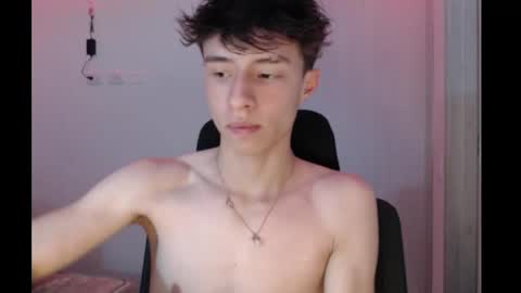 juanmres online show from December 5, 2025, 11:52 am